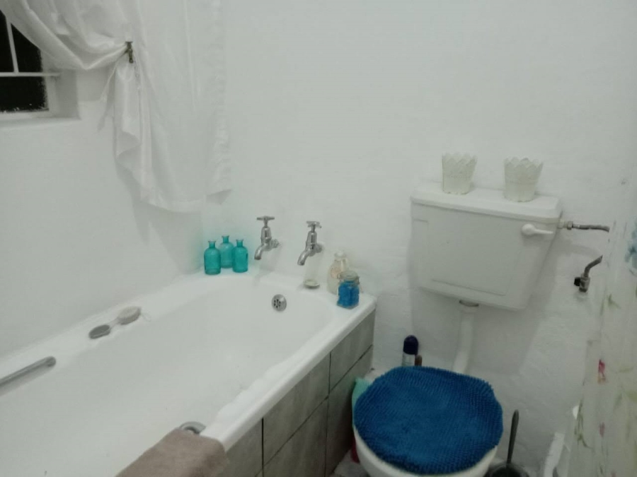 2 Bedroom Property for Sale in Vredefort Free State